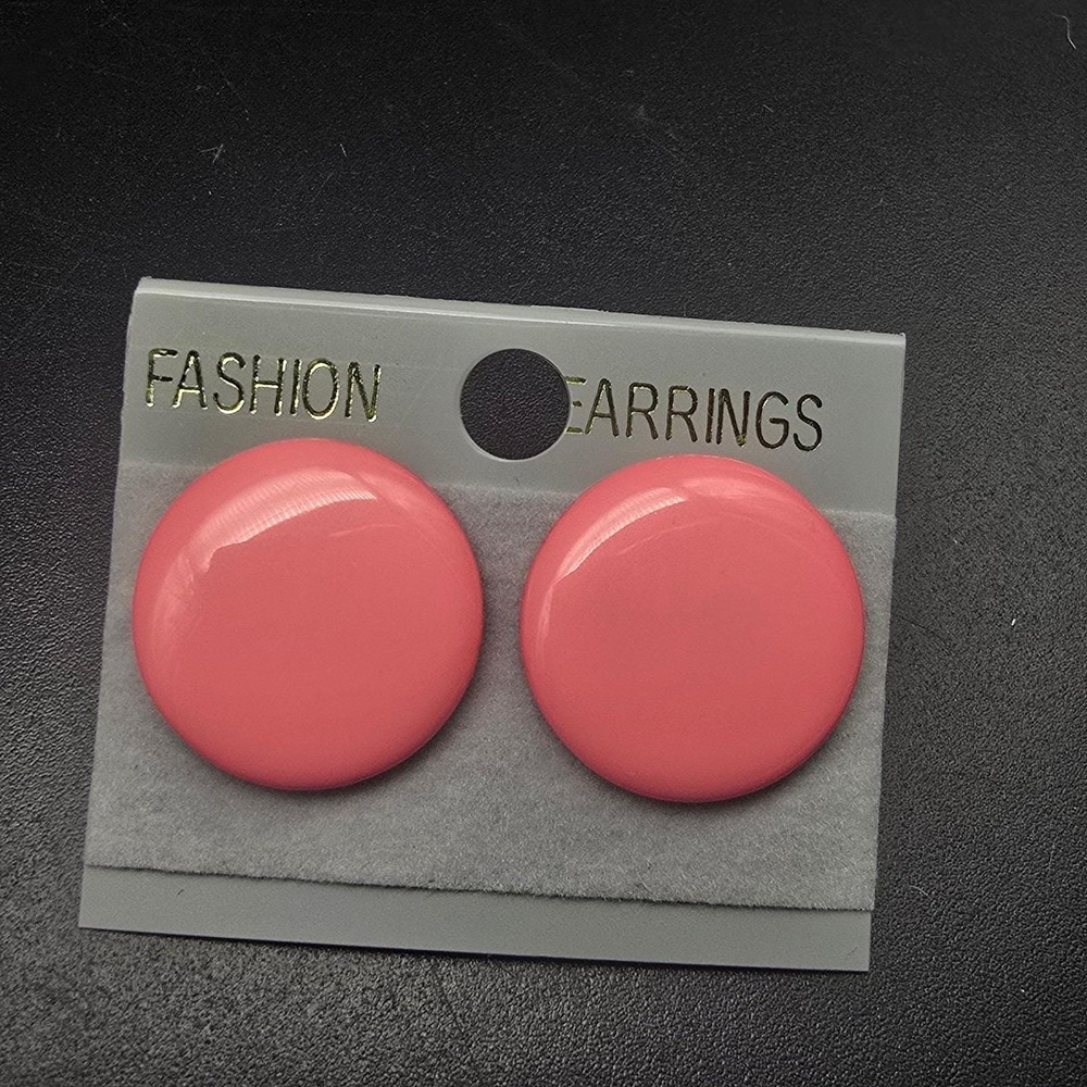 Pink Round Button Earrings Studs Pierced Vintage 1980s NOS NWt Vintage